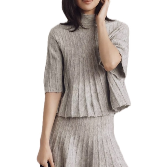 Maeve Sweaters - Maeve Short Sleeve Mock Neck Swing Sweater Gray Size Small
